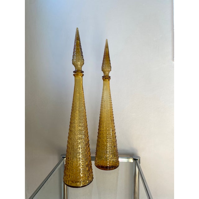 Amber Pair of Empoli Genie Decanters in Amber Aztec Pattern For Sale - Image 8 of 14