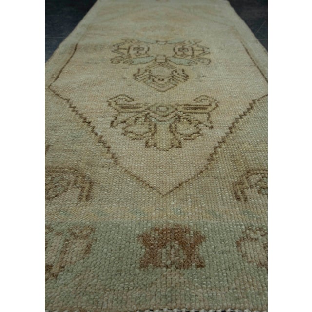 Turkish Turkish Mini Rug Oriental Hand Knotted Vintage Rug 1'6" x 3'1" #16454 For Sale - Image 3 of 8