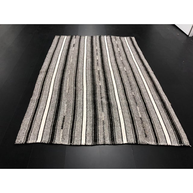 Natural Turkish handwoven Vintage anatolian floor wool Kilim. Perfect for the living room space.