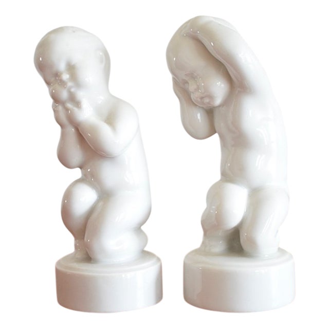 Children Figurines by Svend Lindhart for Bing & Grondahl, 1970s, Set of 2 For Sale