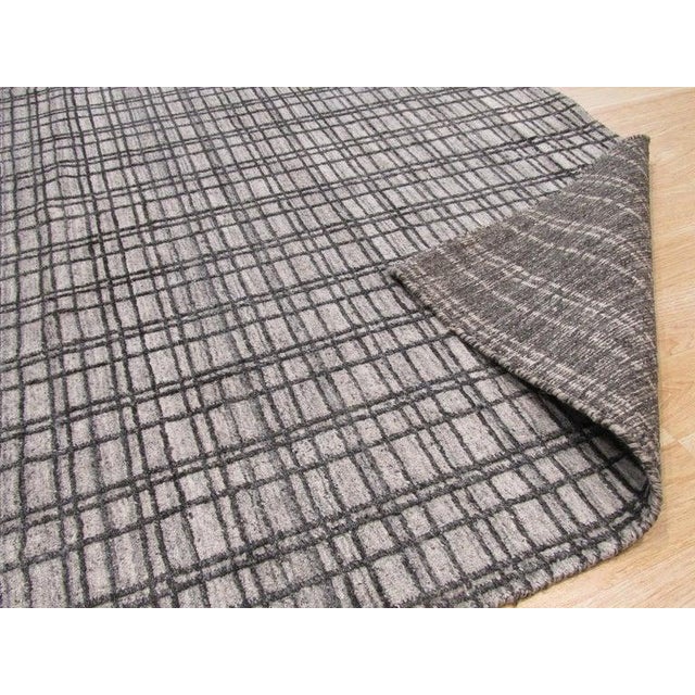 Contemporary 5x8 Gray Hand-Knotted Bamboo Silk Linear Grid Geometric Modern Carpet Rug For Sale - Image 3 of 5