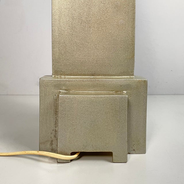 Italian Modern Skyscraper-Shaped Table Lamp by Lisola Che Non Cè, 1980s For Sale - Image 15 of 18