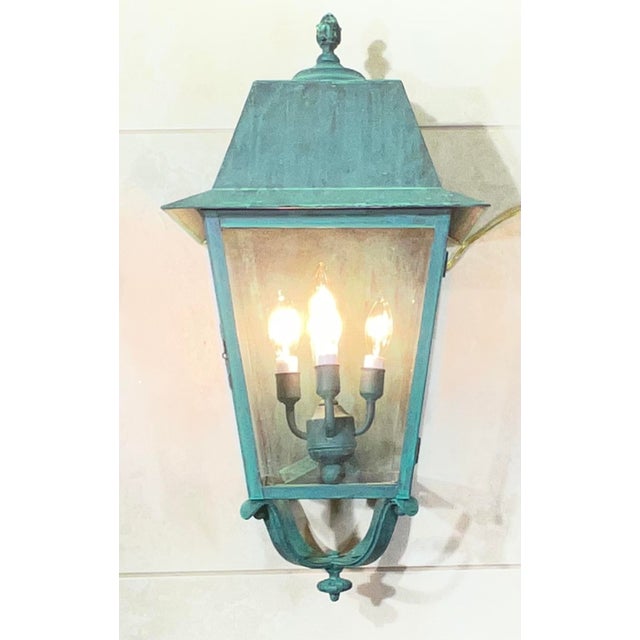 Vintage French Quarter Style Solid Brass Wall Lantern – Oversized For Sale - Image 4 of 17