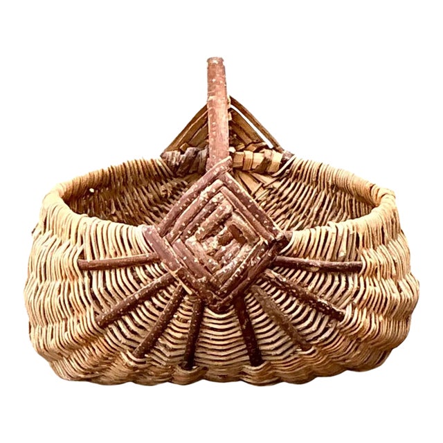 Vintage Handcrafted Shaker Rattan Basket For Sale