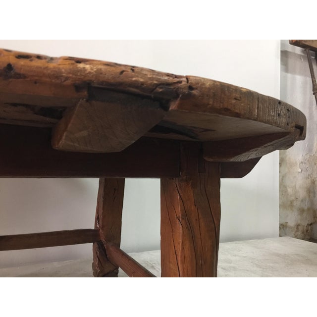 Early 19th Century Antique Chinese Huanghuali Hardwood Round Table For Sale - Image 5 of 18