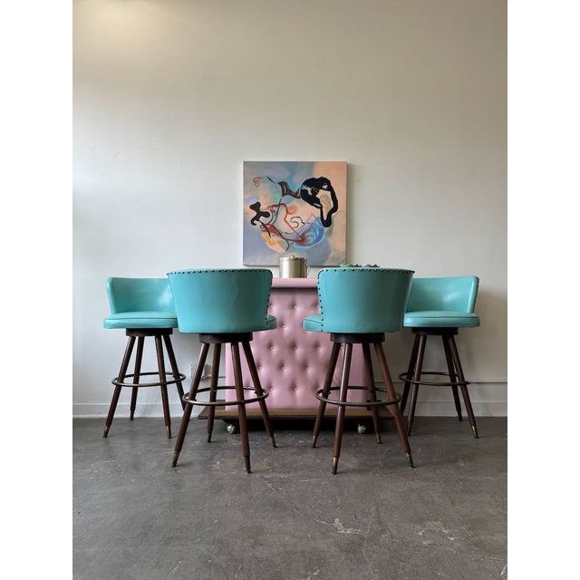 1960s Vintage Pink Vinyl Bar & 4 Aqua Barstools Set For Sale - Image 5 of 18