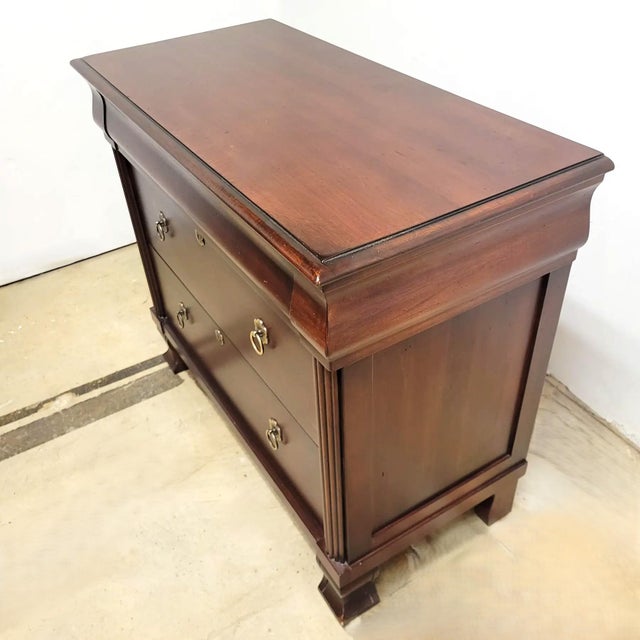 From Ethan Allen's British Classics Collection, this American-made chest features the collection's signature English-...
