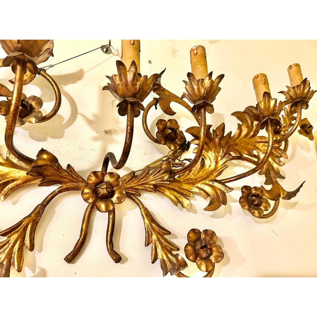 1950s Vintage Italian Gilt Tole Wall Sconce, 1950 For Sale - Image 5 of 13