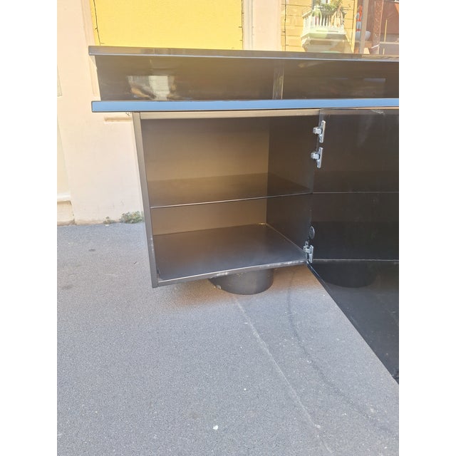 Vintage Sideboard in Black Lacquered Wood by Giovanni Offredi for Saporiti, 1970s For Sale - Image 6 of 16