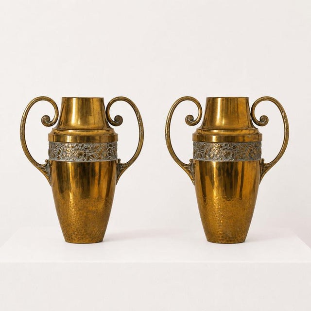 Metal Art Nouveau Brass Floral Vases, France, 1930, Set of 2 For Sale - Image 7 of 8