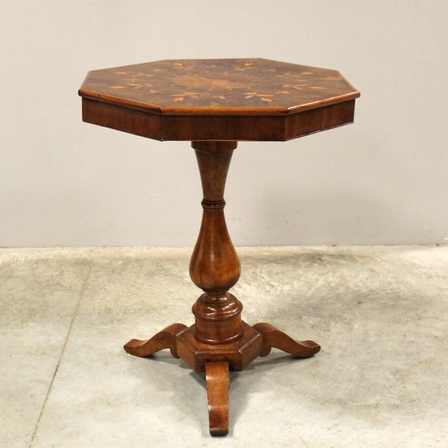 Italian Charles X Walnut Coffee Table, 19th Century For Sale - Image 4 of 10