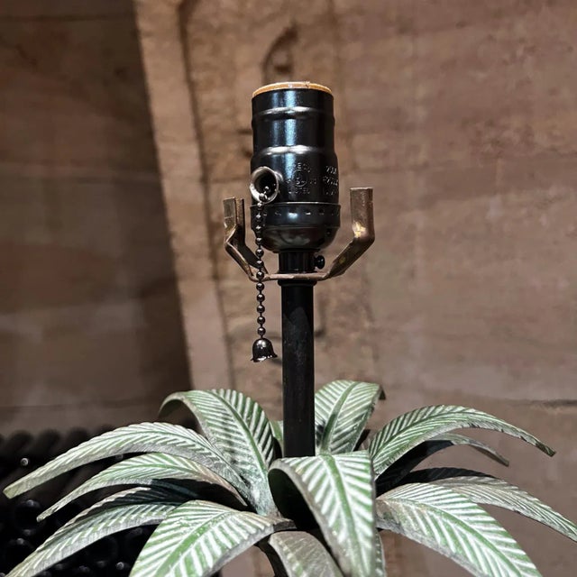 Black Hollywood Regency Style Maitland Smith Palm Tree Table Lamp Faux Bronze, 1980s For Sale - Image 8 of 9