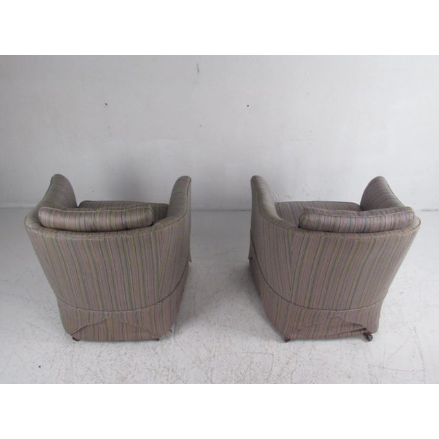 1970s 1970s Pair of Mid-Century Modern Barrel Back Lounge Chairs - 2 Pieces For Sale - Image 5 of 7