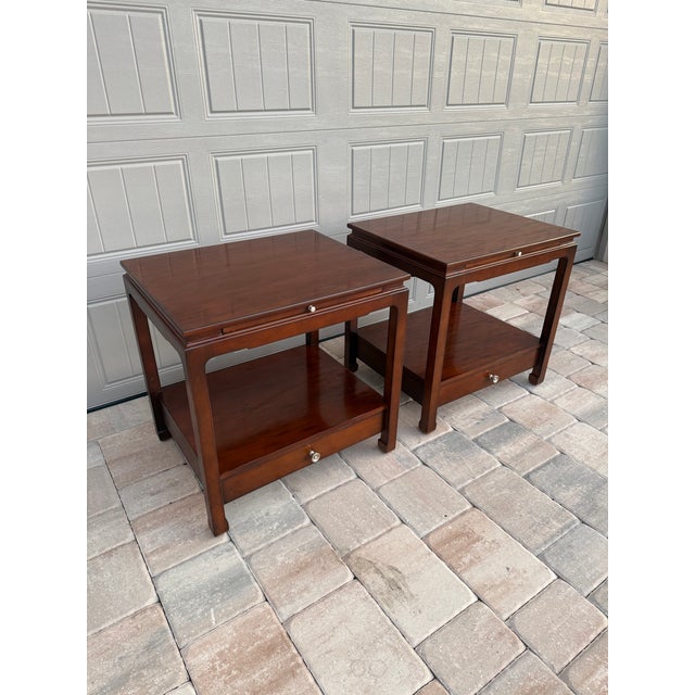 Inspired by classic chinoiserie end tables, Hickory Chair’s Sara side table presents a refined, modern interpretation. The...