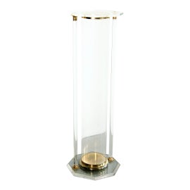 Example of Pace Collection Pedestals and Columns