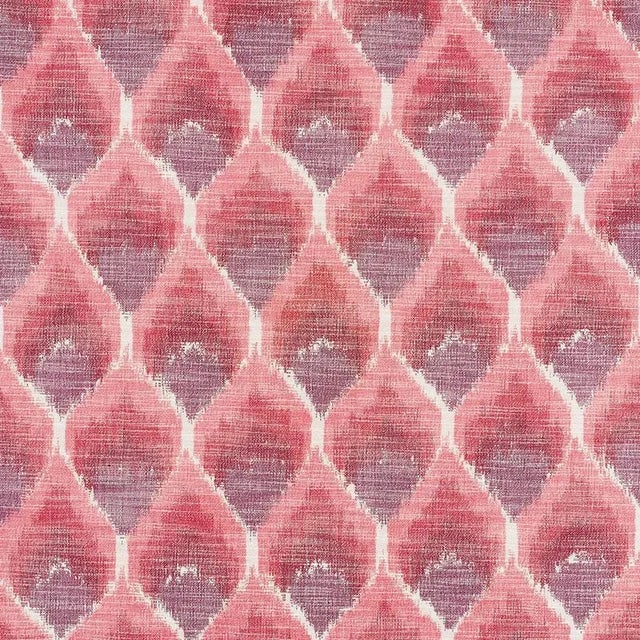 Sample - Schumacher Odisha Ikat Fabric in Reds For Sale