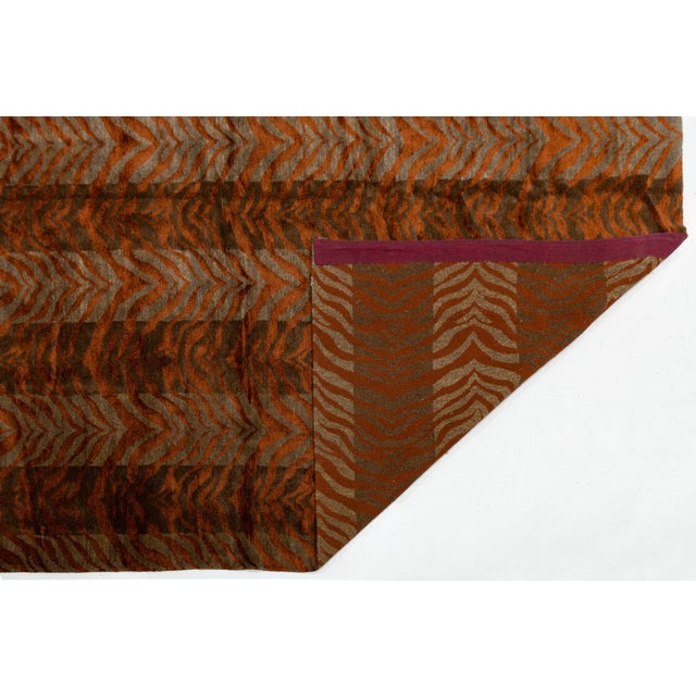 Modern Modern Hand-Knotted Tibetan Wool & Silk Area Rug in Rust Terracotta & Espresso For Sale - Image 3 of 11