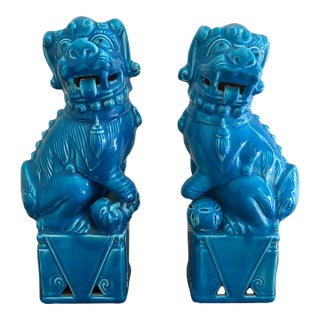 1960s Japanese Turquoise Glazed Porcelain Foo Dog Guardian Lions, Pair For Sale