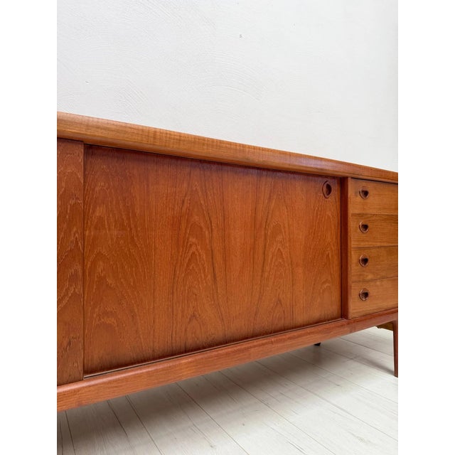 Large Vintage Danish Teak Sideboard by H.P. Hansen, 1960s For Sale - Image 10 of 17