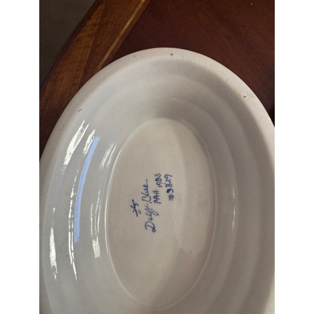 Delft 1980s Delft Blue Tureen With a Lid , Laddle and an Underplate For Sale - Image 4 of 15