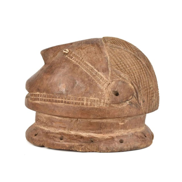 African Early 20th Century Tabwa Helmet Mask For Sale - Image 3 of 6