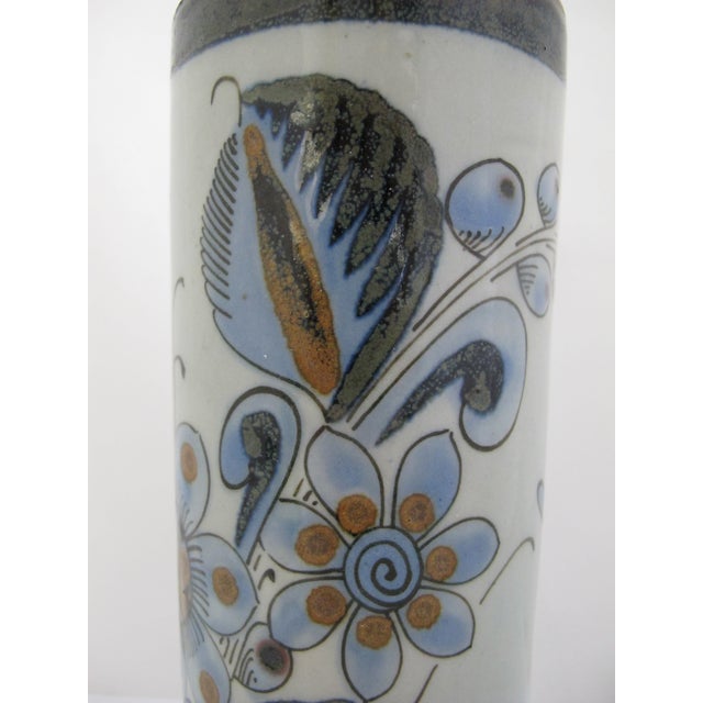 Ken Edwards El Palomar Blue Bird & Flower Tonala Mexico Folk Art Pottery 9" Vase For Sale In Portland, OR - Image 6 of 11