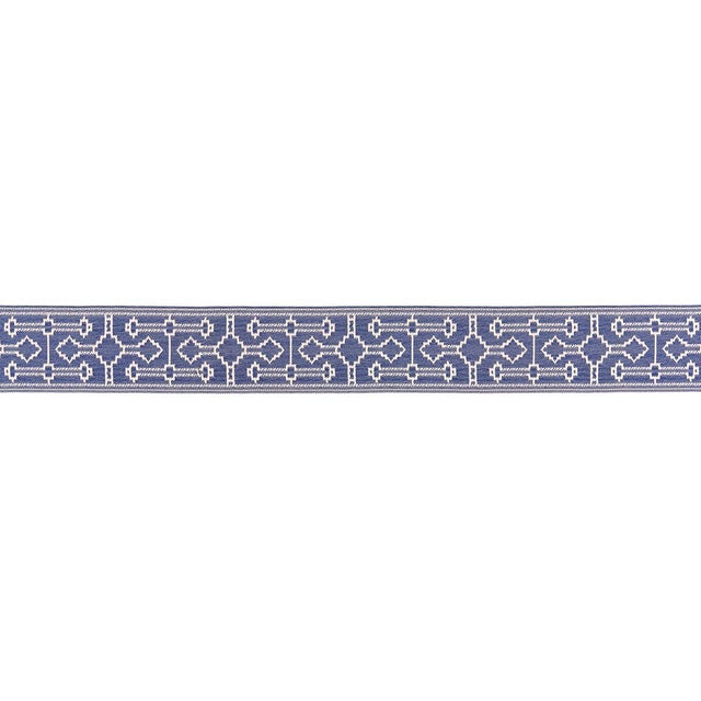 Inspired by an antique carpet, Filbert Tape features interesting geometric motifs on a soft strié ground. It's a...
