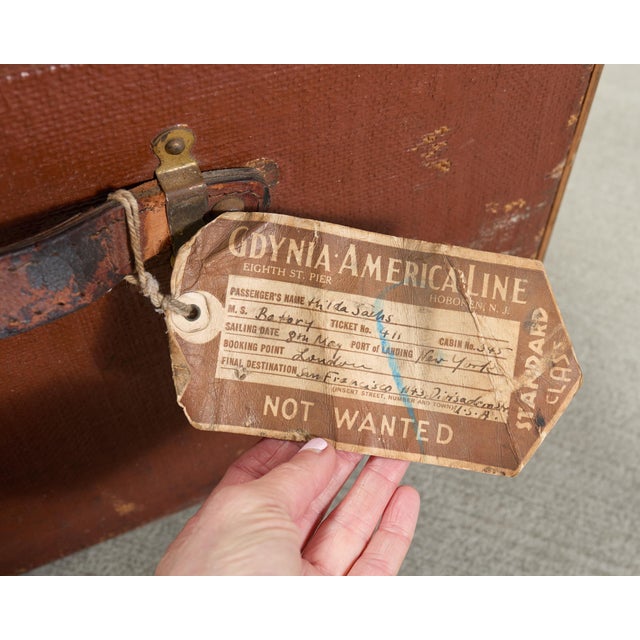 Wood Early 20th Century Art Deco Canvas and Bentwood Steamer Trunk For Sale - Image 7 of 18