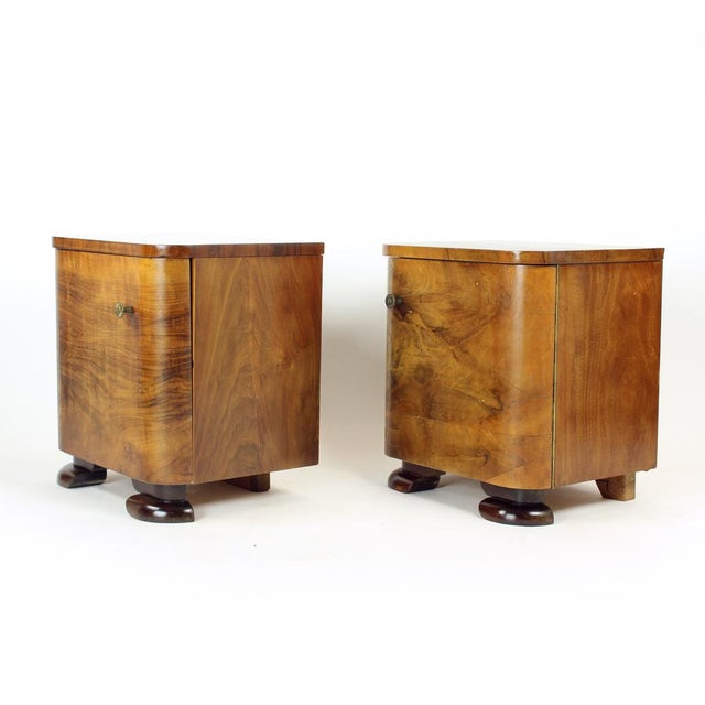 Vintage Art Deco Bedside Tables in Walnut Veneer, Czechoslovakia, 1930s, Set of 2 For Sale - Image 10 of 17
