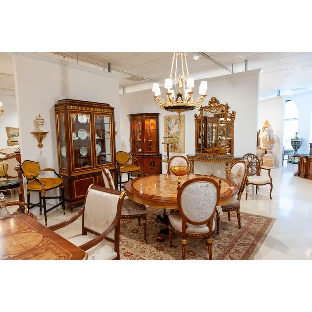 Italian Round Marquetry Dining Table With Olive Ash Veneer & Gold Leaf Pedestal For Sale - Image 4 of 5