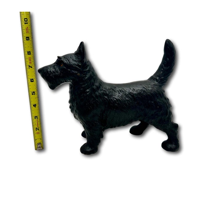 Very Nice Vintage Hubley Manufacturing Co. Cast Iron Standing Scottish Terrier - Scottie Dog Doorstop - Circa 1930s For Sale - Image 17 of 18