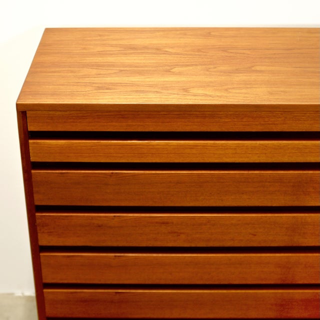 Wood Danish Teak 7 Drawer Dresser, Attributed to Kai Kristiansen for Schou Andersen For Sale - Image 7 of 14