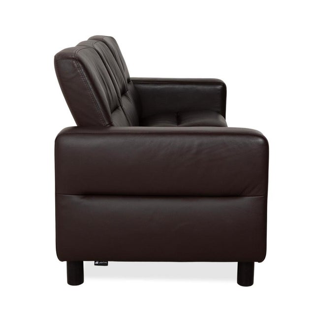 Wave Leather Three-Seater Sofa from Stressless For Sale - Image 14 of 17