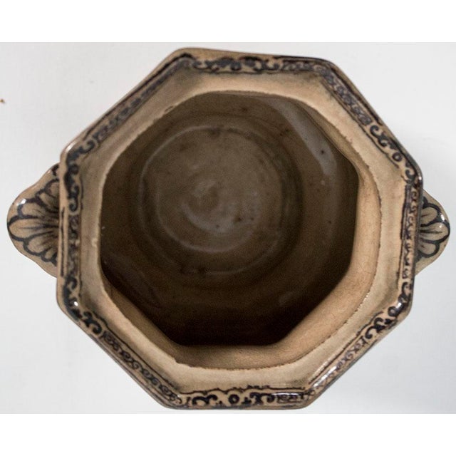 Antique Cyprus by Davenport Lidded Sugar Bowl - Rare Circa 1940 For Sale In Las Vegas - Image 6 of 7