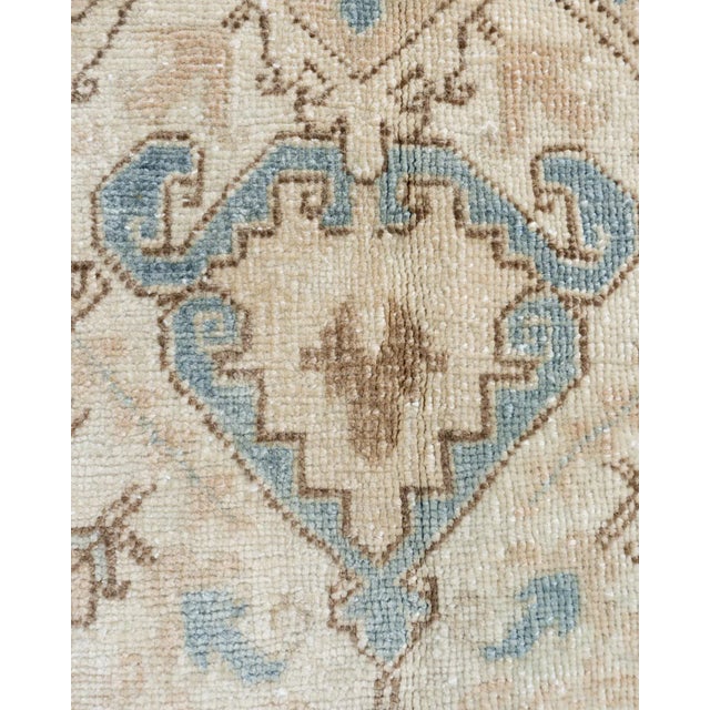 White Antique Ivory Area Rug, 3ft 7in X 4ft 5in For Sale - Image 8 of 11
