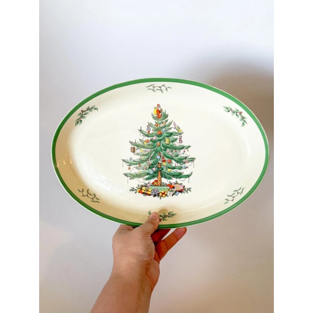 Traditional Late 20th Century Spode Christmas Tree Oven to Table Serving Baking Dish - Made in England For Sale - Image 3 of 5