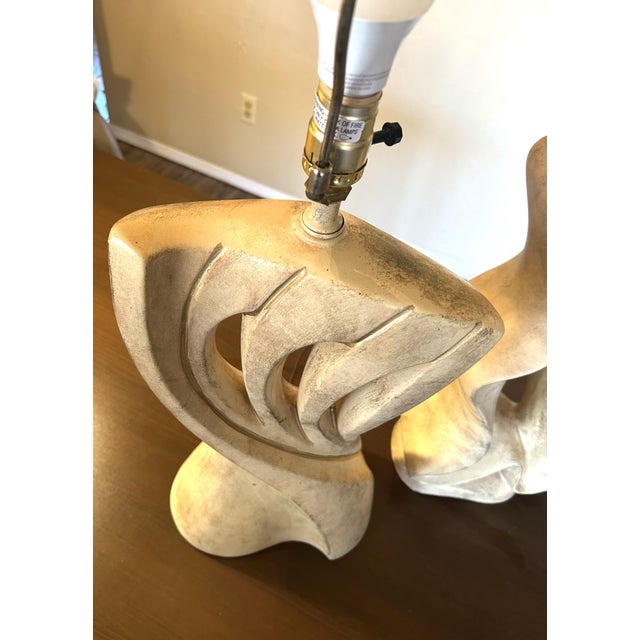 1980's Jaro Style Biomorphic Post-Modern Freeform Ribbon Motif Table Lamps Pair For Sale - Image 13 of 17