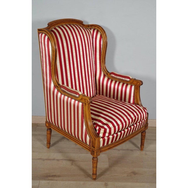 Early 20th Century French Louis XVI Style Walnut Bergères à Oreilles with Fluted Legs - A Pair For Sale - Image 10 of 12