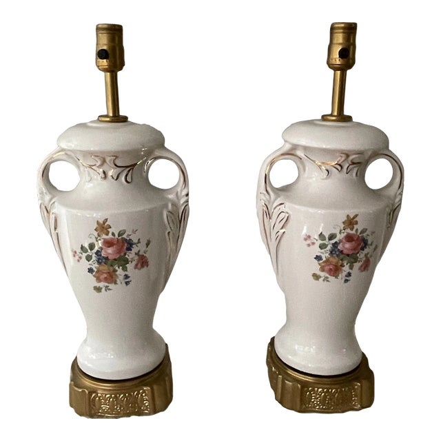 Pair of 1950s Floral Cottage Lamps For Sale