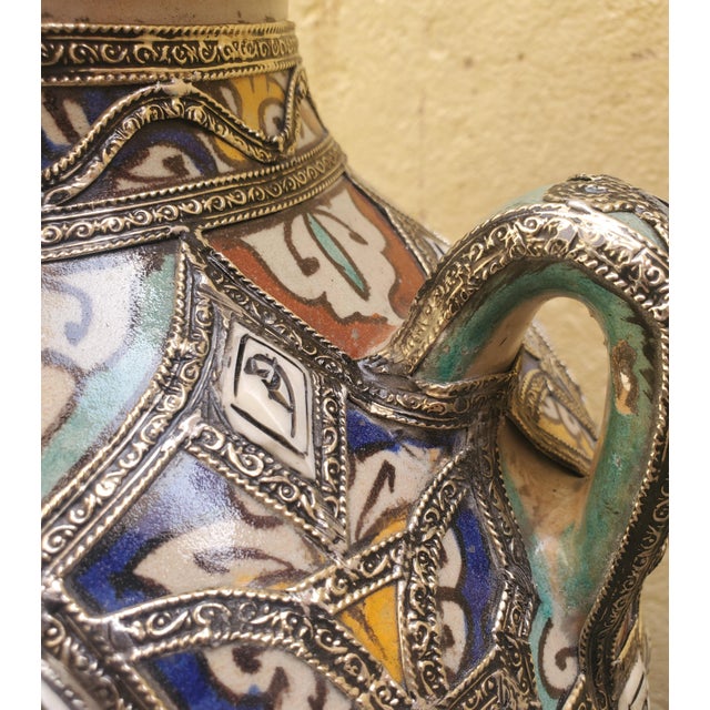 1990s 1990s Medium Moroccan Resin and Metal Inlaid Vase For Sale - Image 5 of 6