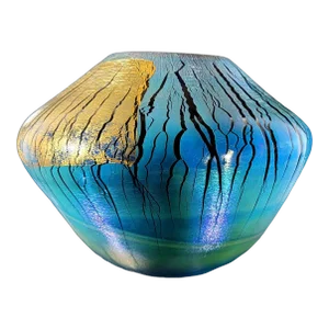 1980s Robert Eickholt Large 8" Hand Blown Gold Leaf Iridescent Volcano Vase