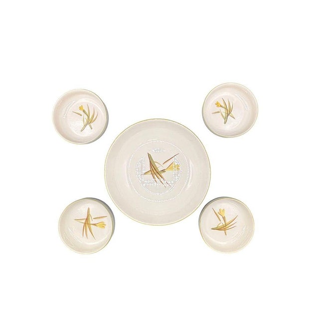 1950s Mid-Century Modern "Tiger Iris" & "Tiger Lily" China Dish Set by Winfield Pottery, Set of 43 For Sale In Los Angeles - Image 6 of 15