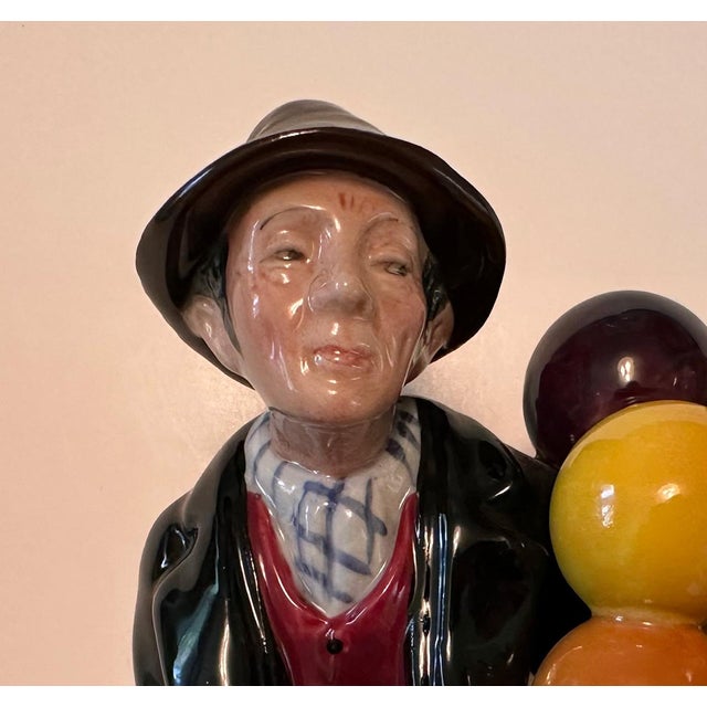 Vintage Royal Doulton “The Old Balloon Seller” & “The Balloon Man” Figurines For Sale - Image 13 of 17