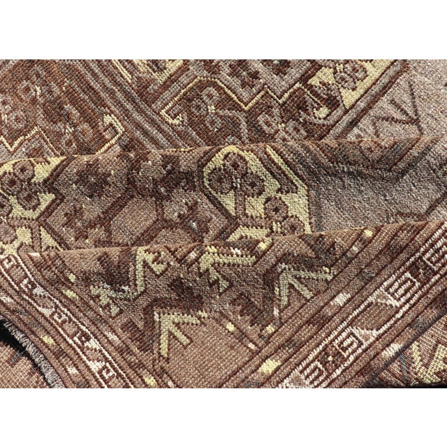 Hand-Knotted Turkomen Ersari Rug in Wool With Repeating Sub-Geometric Gul Design For Sale - Image 13 of 14