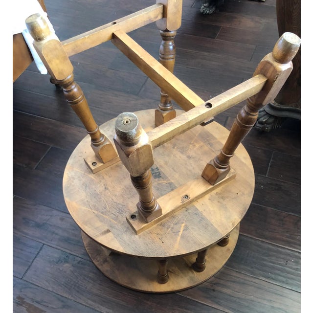 Brown 1950s Colonial Style Nutmeg Maple 2 Tier Round Side Table For Sale - Image 8 of 12