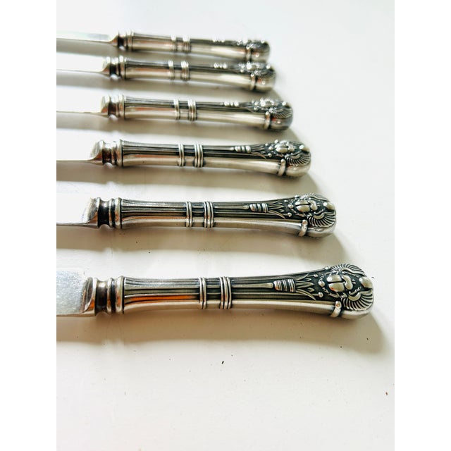 1900 - 1909 1900's Antique Egyptian Smith Silver Co. Silver Plate Dinner Knives- Set of 6 For Sale - Image 5 of 5