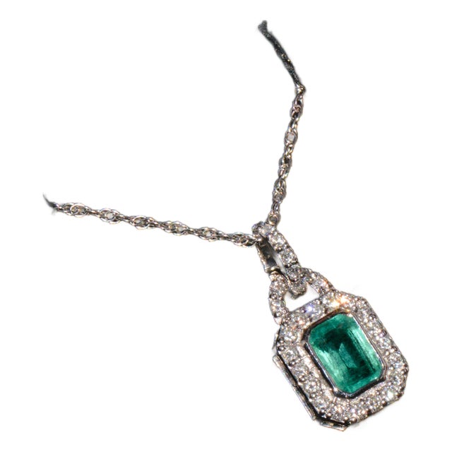Late 20th Century Certified Natural 2.06cts Emerald & Diamond 18k White Gold Pendant Charm For Sale