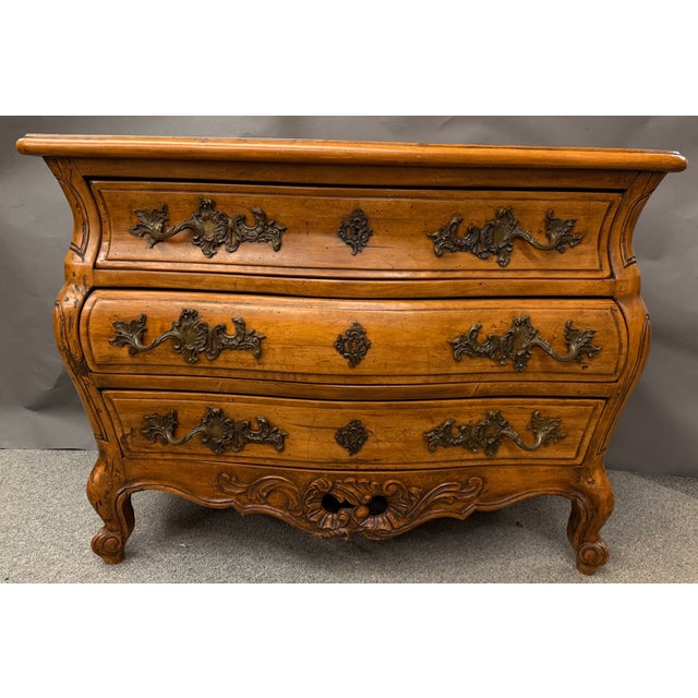 Early 20th Century French Louis XV Style Bombé Cherry Commode, Bronze Hardware, Circa 1920 For Sale In Indianapolis - Image 6 of 12