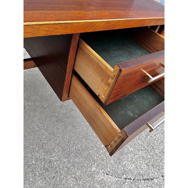 Mid Century Modern Extendable Writing Desk With Drop-Hinge Leaf | by Lane Furniture For Sale - Image 14 of 18