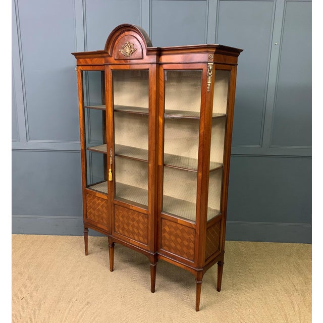 Wood Edwardian Kingwood and Walnut Display Cabinet, 1900s For Sale - Image 7 of 13